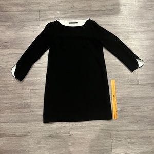 Zara Basic Black Shift Dress w White Cuff Lining (M)